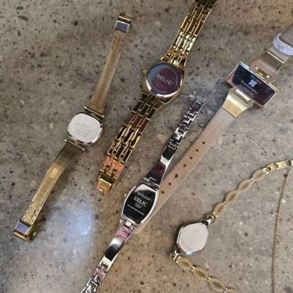 Lot of 5 Women's Wristwatches - Seiko, Relic, Newport